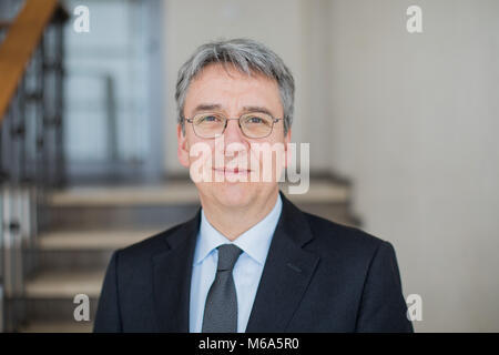 01 mars 2018, l'Allemagne, Düsseldorf : Andreas Mundt, Président de l'Office fédéral allemand des ententes. Photo : afp/Vennenbernd Rolf Banque D'Images