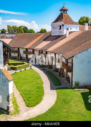 Les murs intérieurs de l'église fortifiée Harman Banque D'Images