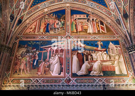 Les fresques de la Sacristie représentant la vie de saint Benoît datant de 1387 et commandée par Benedetto degli Alberti .San Miniato al Monte (St. Banque D'Images