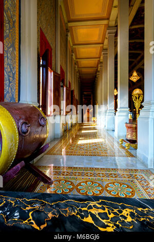 Phnom Penh et attraction touristique célèbre monument - Royal Palace complexe, Cambodge Banque D'Images