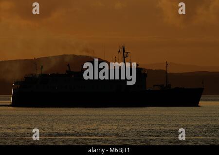 Le navire de croisière de luxe MV Hebridean Princess à Largs sur le Firth of Clyde. Banque D'Images