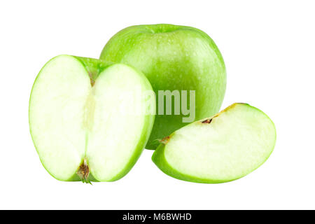 Pomme verte fruits et tranches de pomme isolé sur fond blanc. Banque D'Images