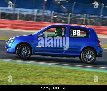 Alex Ames, Renault Clio Cup, Trophée CSECC, Pomeroy, Silverstone, le 24 février 2018, 2018, les voitures, Chris McEvoy, cjm-photographie, concours, Février, Banque D'Images