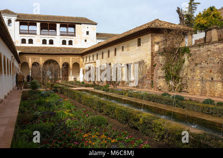 Le Patio de la Acequia, Palacio del Generalife, la Alhambra, Granada Banque D'Images