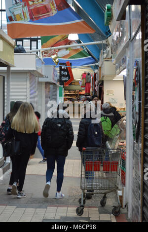 Marché de Swansea sur une calme dat Banque D'Images