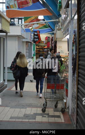 Marché de Swansea sur une calme dat Banque D'Images