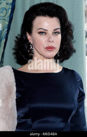 L'actrice Debi Mazar sur l'ensemble des ''arde ' Madrid à Madrid, le vendredi 2 mars 2018 : Crédit Gtres información más Comuniación sur ligne, S.L./Alamy Live News Banque D'Images