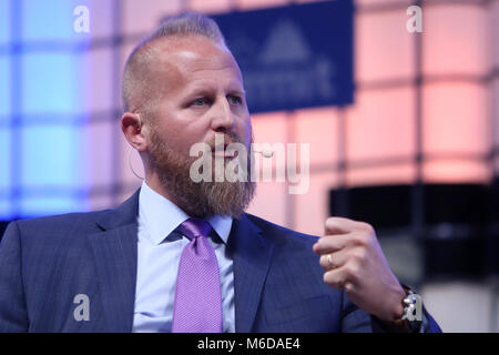 Lisbonne, Portugal. Nov 8, 2017. (Dossier) - Brad Parscale numérique, directeur, Donald J. Trump campagne présidentielle, s'exprime sur le troisième jour de la 7e Sommet Web à Lisbonne, Portugal, 08 novembre 2017. Les rapports des médias le 27 février 2018 que l'état nous Président Donald J. Trump a choisi Brad Parscale pour exécuter sa campagne pour gagner les 2020 réélection. Crédit : Pedro Fiuza/ZUMA/Alamy Fil Live News Banque D'Images