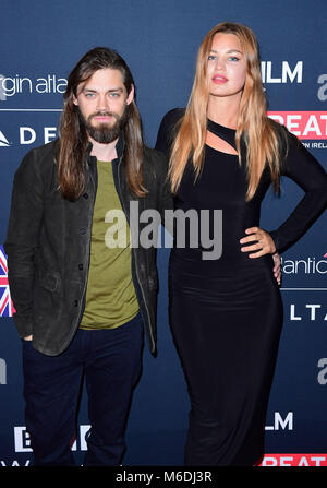 Tom Payne et Jennifer Akerman arrive pour le film est une grande réception en l'honneur de la British nominés pour le 90e Academy Awards organisé par le Consul général Mike Howells et BAFTA Los Angeles Président Kieran Breen au British Résidence à Los Angeles. Banque D'Images