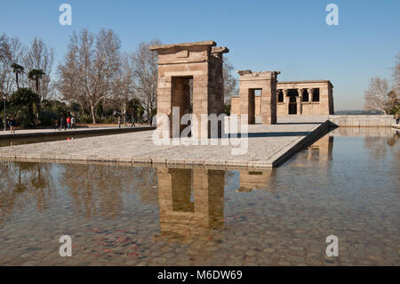 Le Temple de Debod (Espagnol : Templo de Debod), un ancien temple égyptien qui a été démonté et reconstruit dans le Parque del Oeste, Madrid, Espagne Banque D'Images