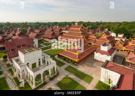 Palais de Mandalay Mandalay : : Vue du palais de guet Myin Nan, , Région de Mandalay, Myanmar (Birmanie) Banque D'Images