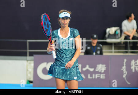 Varvara Lepchenko du Lesia Tsurenko USA joue de l'Ukraine à l'Open de tennis de Chine à Beijing, octobre 2017 Banque D'Images