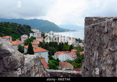 Voir à l'Herceg Novi, Monténégro, à partir de l'ancienne forteresse Forte Mare Banque D'Images