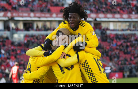 Toronto, Canada. 3e Mar, 2018. Les joueurs de Columbus Crew SC célébrer au cours de la notation 2018 Major League Soccer (MLS) match d'ouverture de la saison régulière au BMO Field à Toronto, Canada, le 3 mars 2018. Le Toronto FC a perdu 0-2. Credit : Zou Zheng/Xinhua/Alamy Live News Banque D'Images