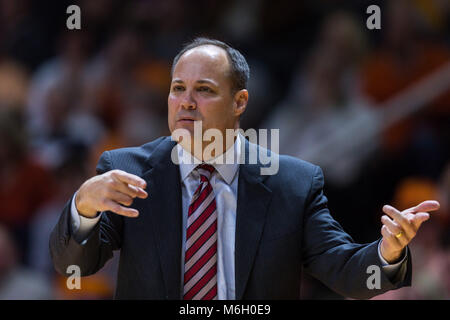 3 mars 2018 : l'entraîneur-chef Mark Fox de la Georgia Bulldogs pendant le match de basket-ball de NCAA entre les bénévoles de l'Université du Tennessee et de l'université de Georgia Bulldogs à Thompson Boling Arena de Knoxville TN Tim Gangloff/CSM Crédit : Cal Sport Media/Alamy Live News Banque D'Images