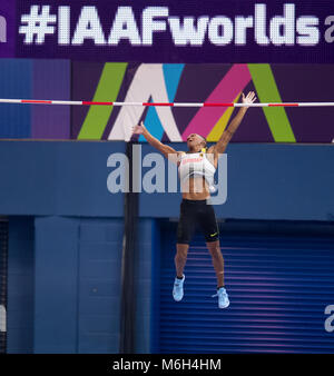 Birmingham, UK. 4e Mar, 2018. : Championnats du monde en salle. Raphael Holzdeppe l'Allemagne en compétition dans le Perche. Photo : Sven Hoppe/dpa dpa : Crédit photo alliance/Alamy Live News Banque D'Images