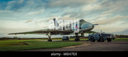 Avro Vulcan de la RAF Guerre Froide V-force de bombardement nucléaire XM655 Banque D'Images