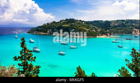 Belle plage, l'île de Paxos Lakka,Grèce. Banque D'Images