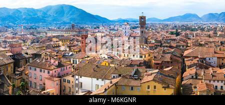 La ville de Lucques impressionnant,vue panoramique,Toscane,Italie. Banque D'Images