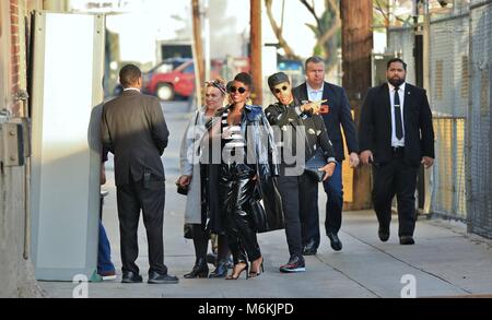 Lupita Nyong'o et Billy Eichner arrivent à la "Jimmy Kimmel Live !" Ce studio comprend : Lupita Nyong'o Où : Hollywood, California, United States Quand : 02 Feb 2018 Credit : WENN.com Banque D'Images