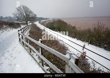 Voie de chemin de fer dans la neige, UK Banque D'Images