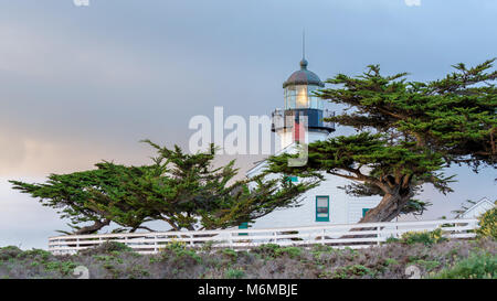 Le phare de Point Pinos à Monterey, Californie. Banque D'Images