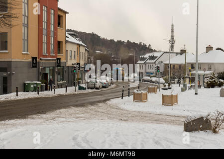 Village Stepaside sur un jour d'hiver enneigé. Banque D'Images