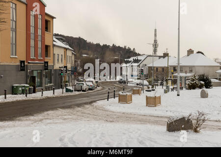 Village Stepaside sur un jour d'hiver enneigé. Banque D'Images