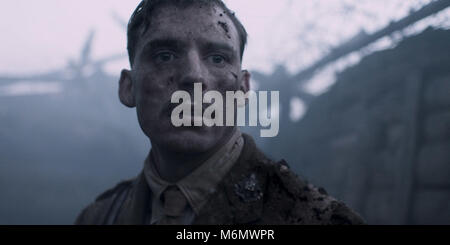 JOURNEY'S END (2017) SAM CLAFLIN SAUL DIBB (DIR) FLUIDITÉ FILMS/COLLECTION MOVIESTORE LTD Banque D'Images