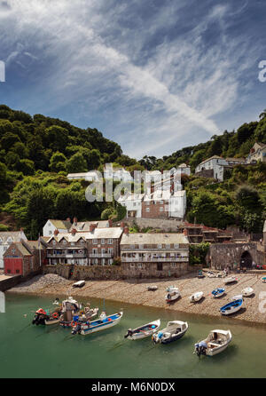 Port de Clovelly et ses étroites ruelles pavées Street North Devon UK Banque D'Images