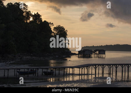 Lever du soleil dans un paradis plage au Cambodge Banque D'Images