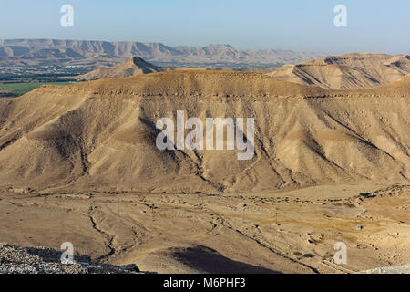 Escarpements près de Dirab road au sud-ouest de Riyad. Les photos prises depuis la route menant au plateau dans le désert. Banque D'Images