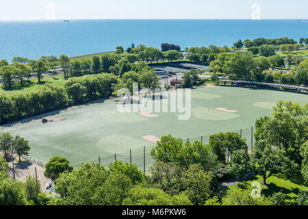 Vue aérienne de Diversey Harbor à Lincoln Park Banque D'Images