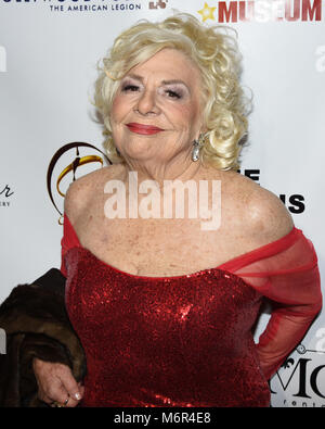 Hollywood, Etats-Unis. 08Th Mar, 2018. Renee Taylor participe à la 3ème Conférence Annuelle Roger Neal Oscar Hollywood Style Black Tie Gala Dîner Visualisation et Roger Neal Cadeaux Style Suite au Musée d'Hollywood le 4 mars 2018. Crédit : l'accès Photo/Alamy Live News Banque D'Images