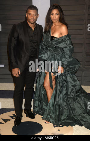 Russell Wilson et Ciara participant à la 2018 Vanity Fair Oscar Party hosted by Radhika Jones à Wallis Annenberg Center for the Performing Arts le 4 mars 2018 à Beverly Hills, Californie. | Verwendung weltweit Banque D'Images