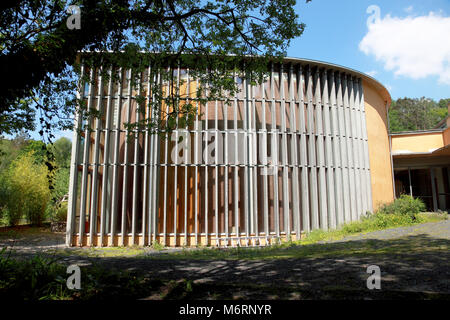 Le Sheppard Lecture Theatre, le Wales Institute for Sustainable l'éducation, le Centre for Alternative Technology, Machynlleth Banque D'Images