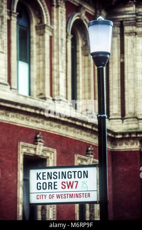 Plaque de rue pour Kensingtom Gore dans le centre de Londres. Banque D'Images