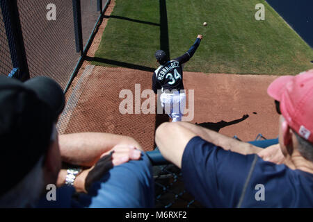 Félix Hernández lanzador de los Seatlle navigateurs en el campo de entrenamiento Peoria Sports Complex Foto : Alejandro van Schermbeek. 13/3/13 Banque D'Images