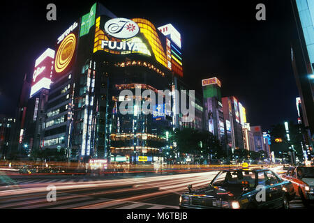 HARUMI DORI HISTORIQUE 1992 Ginza Tokyo JAPON Banque D'Images