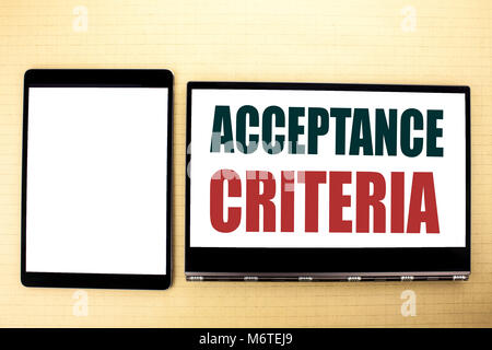 Par contre l'écriture de texte conceptuel inspiration légende indiquant les critères d'acceptation. Concept d'affaires pour critère numérique Banque D'Images