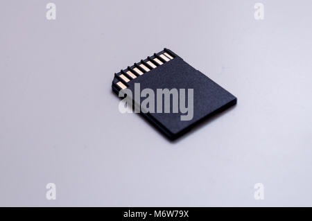 Carte mémoire SD. Carte mémoire SDHC Isolated on White Banque D'Images