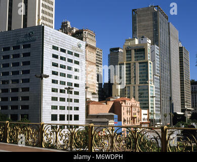 Viaduto do Santa Ifigênia Anhangabau, vallée, São Paulo, Brésil Banque D'Images