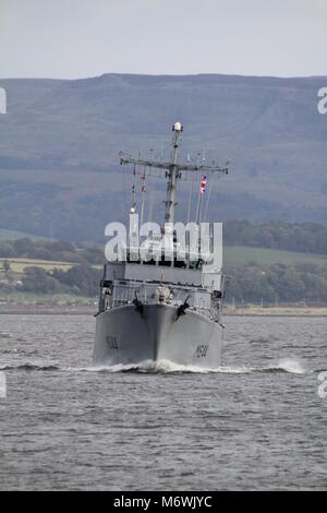 FS Pegase (M644), un Centaure-classe (tripartite) exploité par la destiné au chasseur de la marine française, passant Greenock au début de l'exercice Joint Warrior 17-2. Banque D'Images