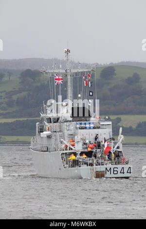 FS Pegase (M644), un Centaure-classe (tripartite) exploité par la destiné au chasseur de la marine française, passant Greenock au début de l'exercice Joint Warrior 17-2. Banque D'Images