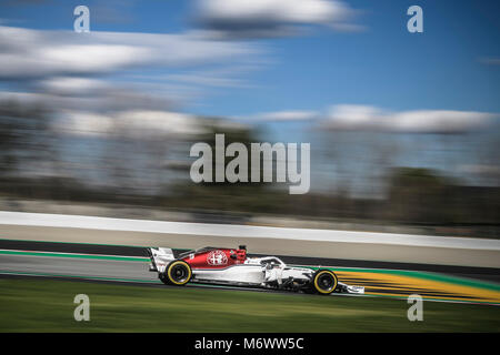 Barcelone, Espagne. 6 mars, 2018 : MARCUS ERICSSON (SWE) entraîne dans son Alfa Romeo Sauber C37 pendant cinq jours de la Formule 1 les essais au Circuit de Catalunya Crédit : Matthias Rickenbach/Alamy Live News Banque D'Images