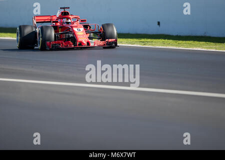 Montmelo, Catalogne, Espagne. 7 mars, 2018. L'équipe de Sebastian Vettel Scuderia Ferrari avec Ferrari SF71H F1 voiture vu au cours de journées de tests en circuit de Montmelo. Credit :   5618.jpg MA SOPA/Images/ZUMA/Alamy Fil Live News Banque D'Images