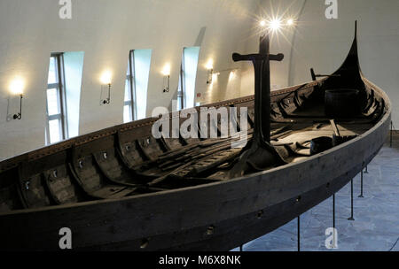 Navire de Gokstad. Navire funéraire, datée de l'AD 890. Bois de chêne. Trouvés dans Sanderfjord, Vestfold. Viking Ship Museum. Oslo. La Norvège. Banque D'Images