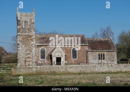 L'église paroissiale de St Mary, Almer, Dorset est un 12e siècle bâtiment classé grade 1. Banque D'Images