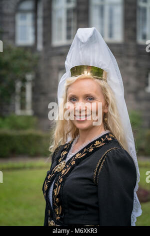 Portrait-Woman portant le costume national islandais, Islande. 17 juin Jour de l'indépendance de l'Islande. Banque D'Images