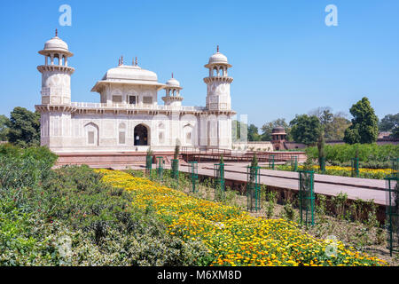 Tombe d'itimâd-ud-Daulah, Baby Taj à Agra, Inde Banque D'Images